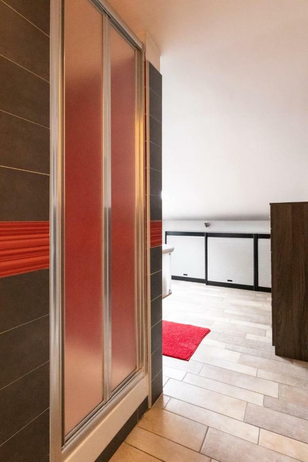 Casa Di Tia Apartment อาออสตา ภายนอก รูปภาพ
